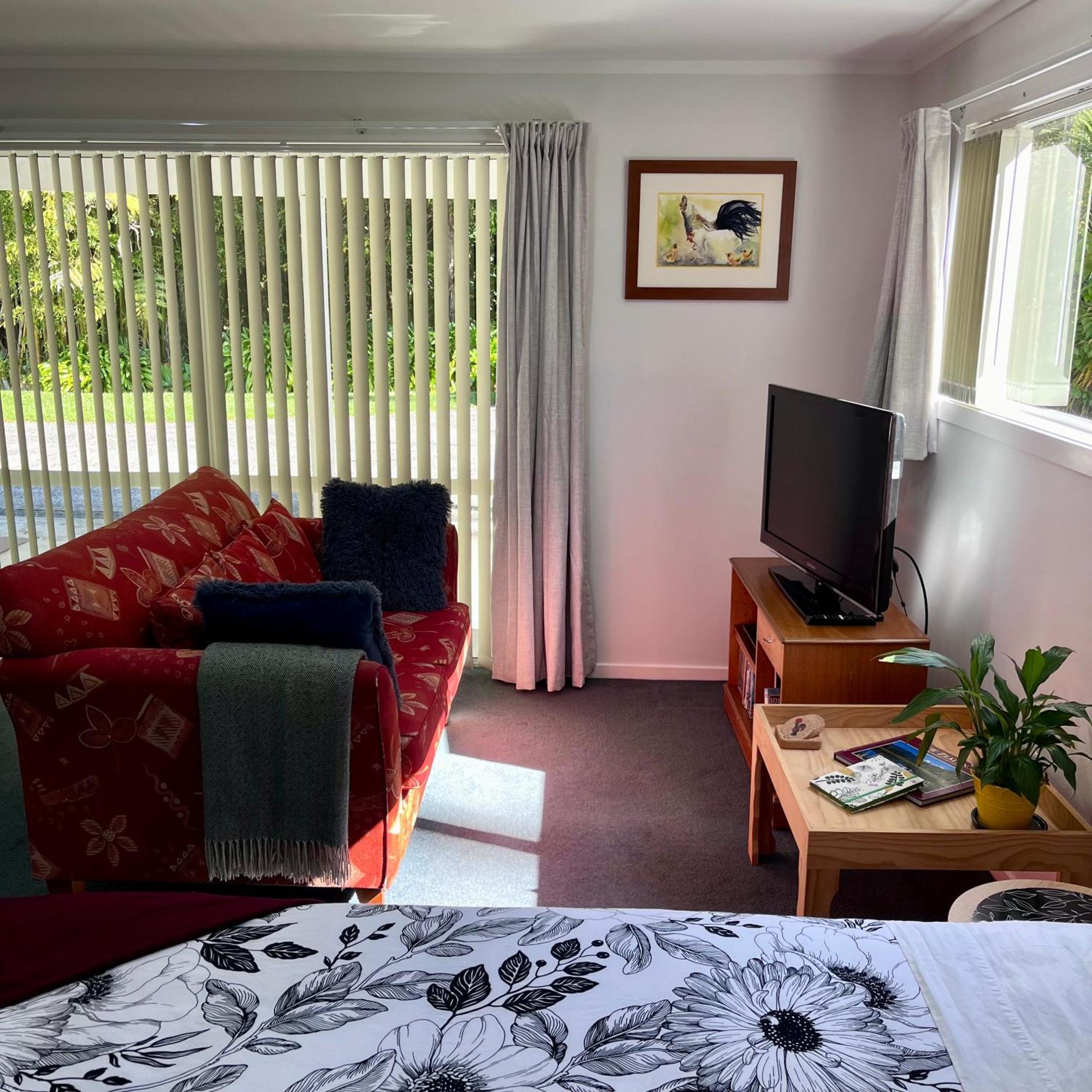 Bed & Breakfast Kitchen Garden Auckland